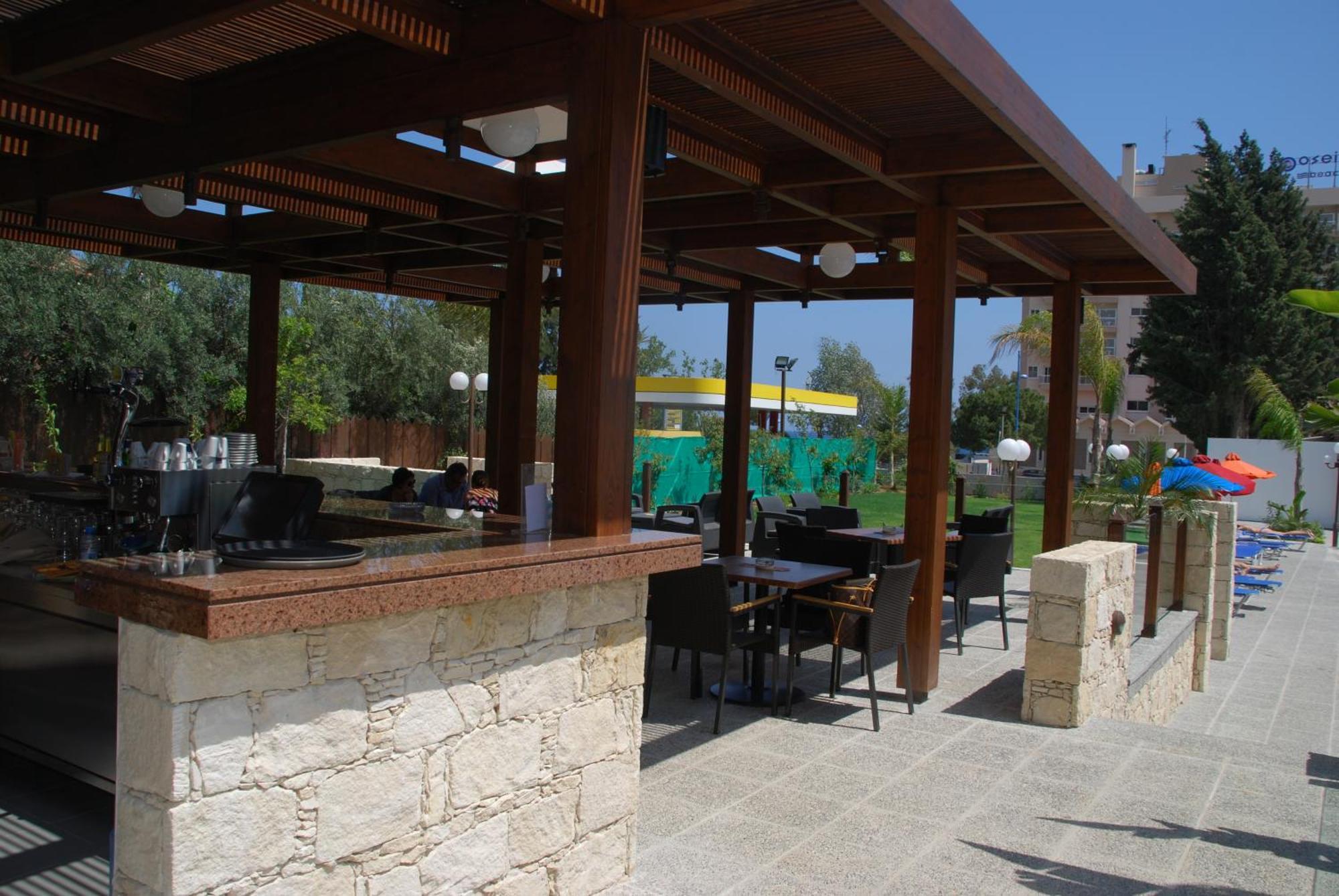 The Caravel Hotel Λεμεσός Εξωτερικό φωτογραφία