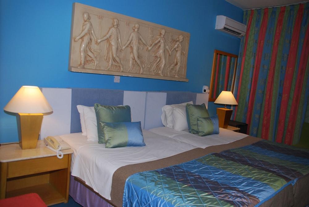 The Caravel Hotel Λεμεσός Εξωτερικό φωτογραφία