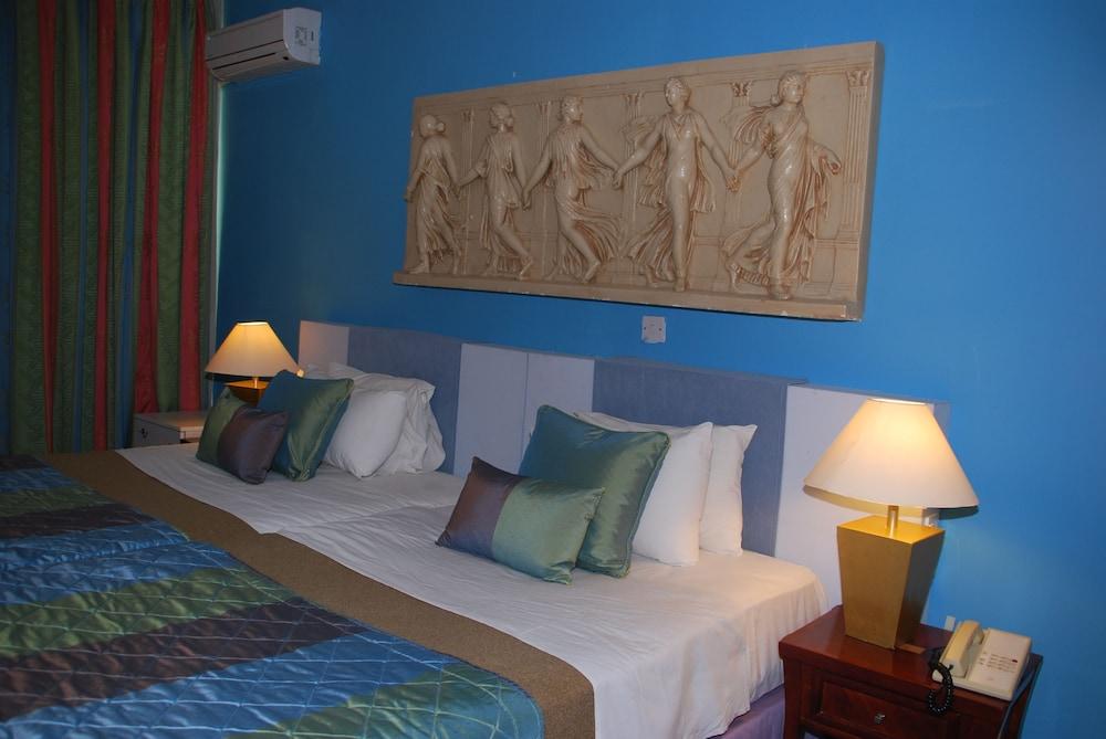The Caravel Hotel Λεμεσός Εξωτερικό φωτογραφία