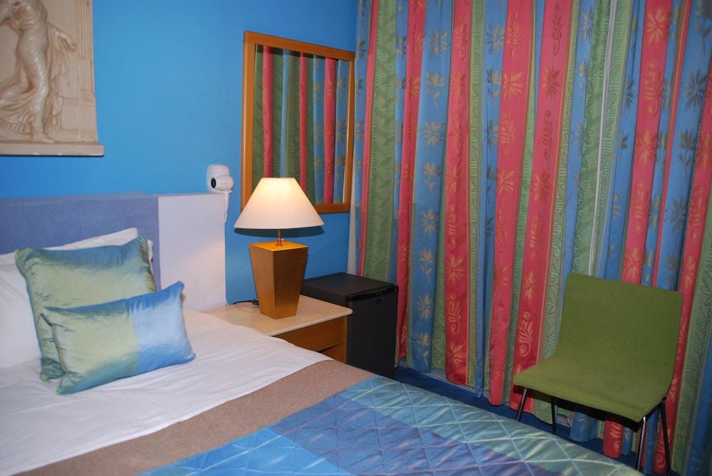The Caravel Hotel Λεμεσός Εξωτερικό φωτογραφία