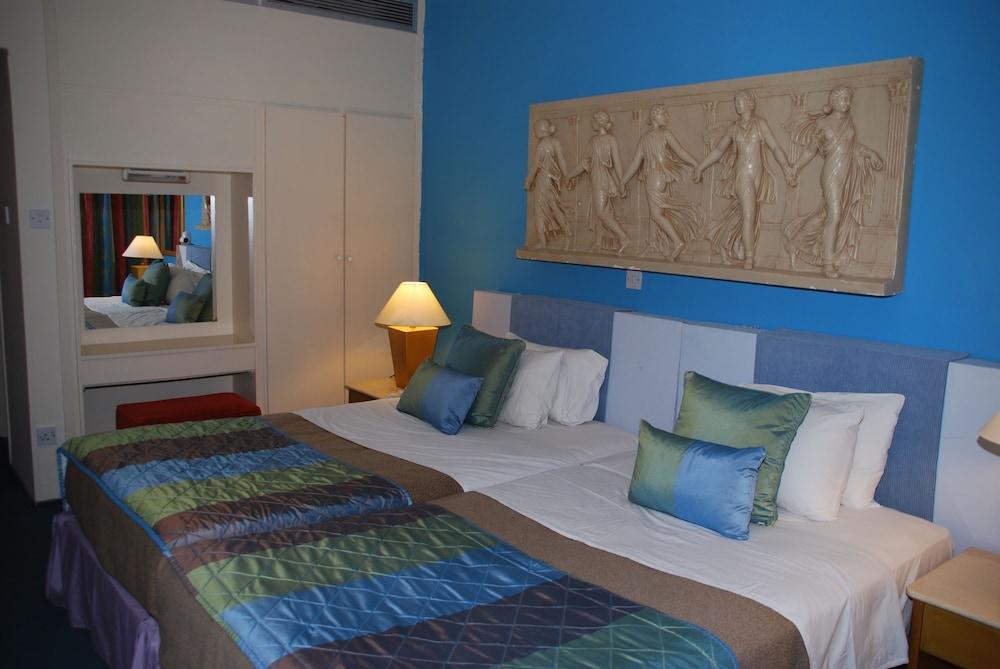 The Caravel Hotel Λεμεσός Εξωτερικό φωτογραφία