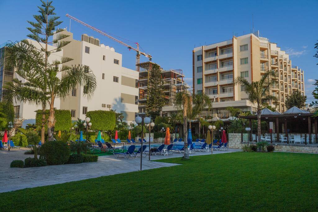 The Caravel Hotel Λεμεσός Εξωτερικό φωτογραφία